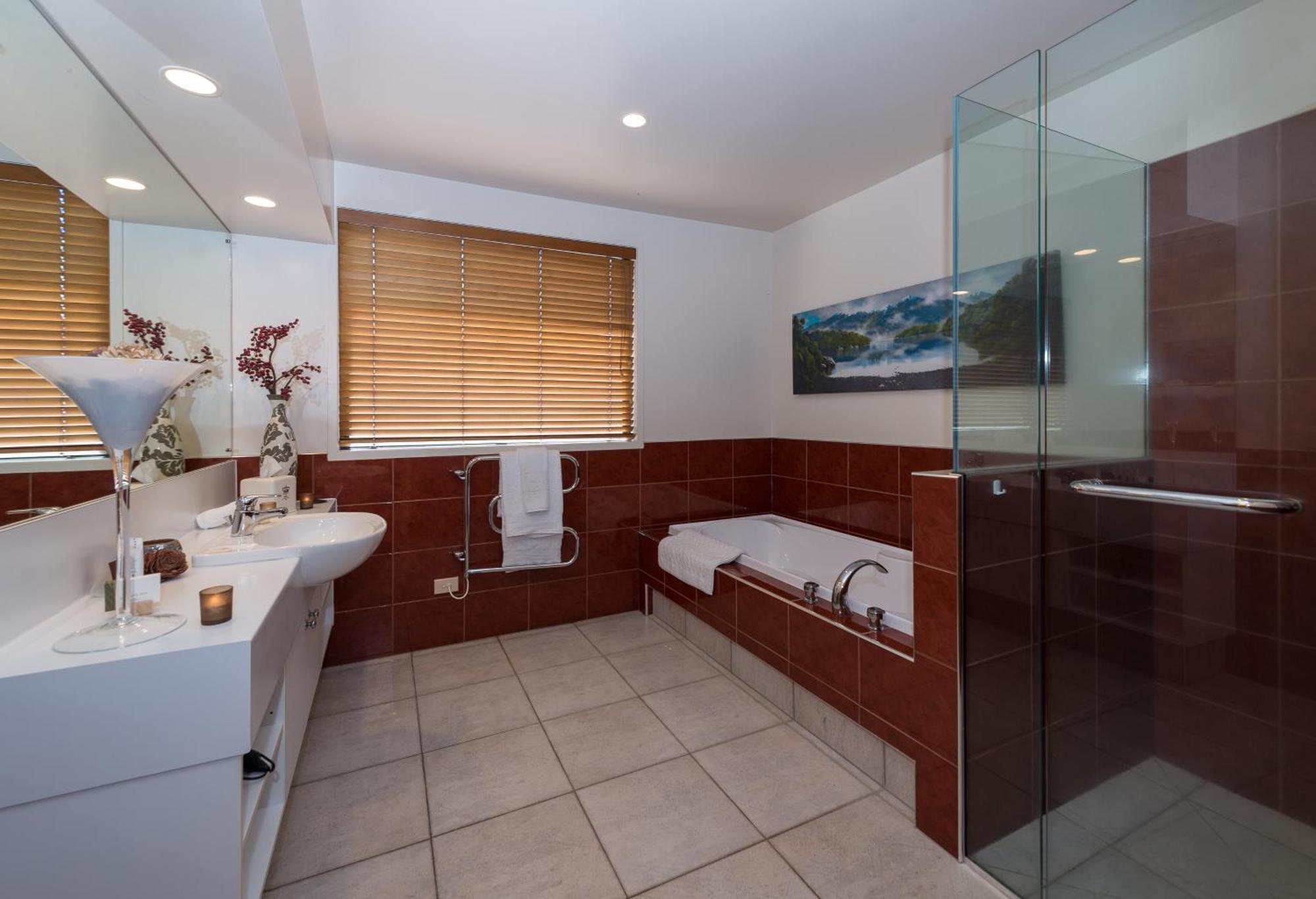 The Flying Trout Boutique Lodge Taupo Ruang foto