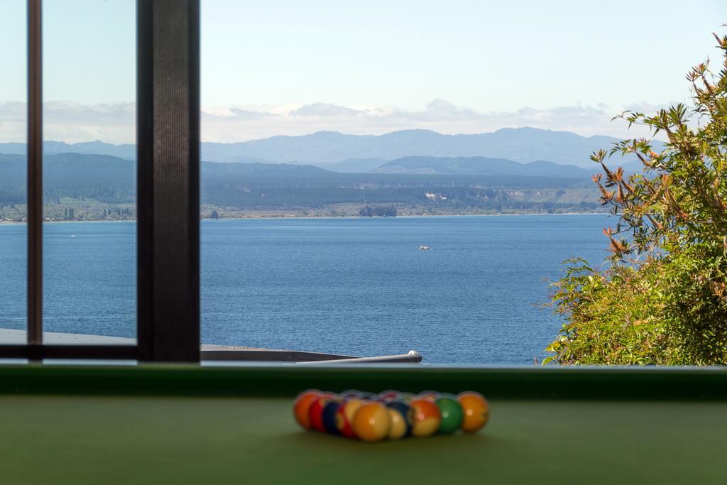 The Flying Trout Boutique Lodge Taupo Bagian luar foto